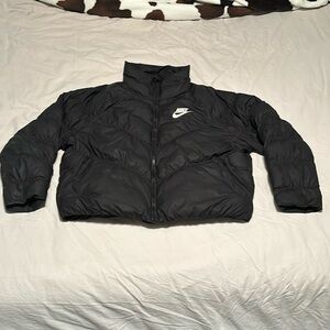Nike Cropped Puffer Jacket